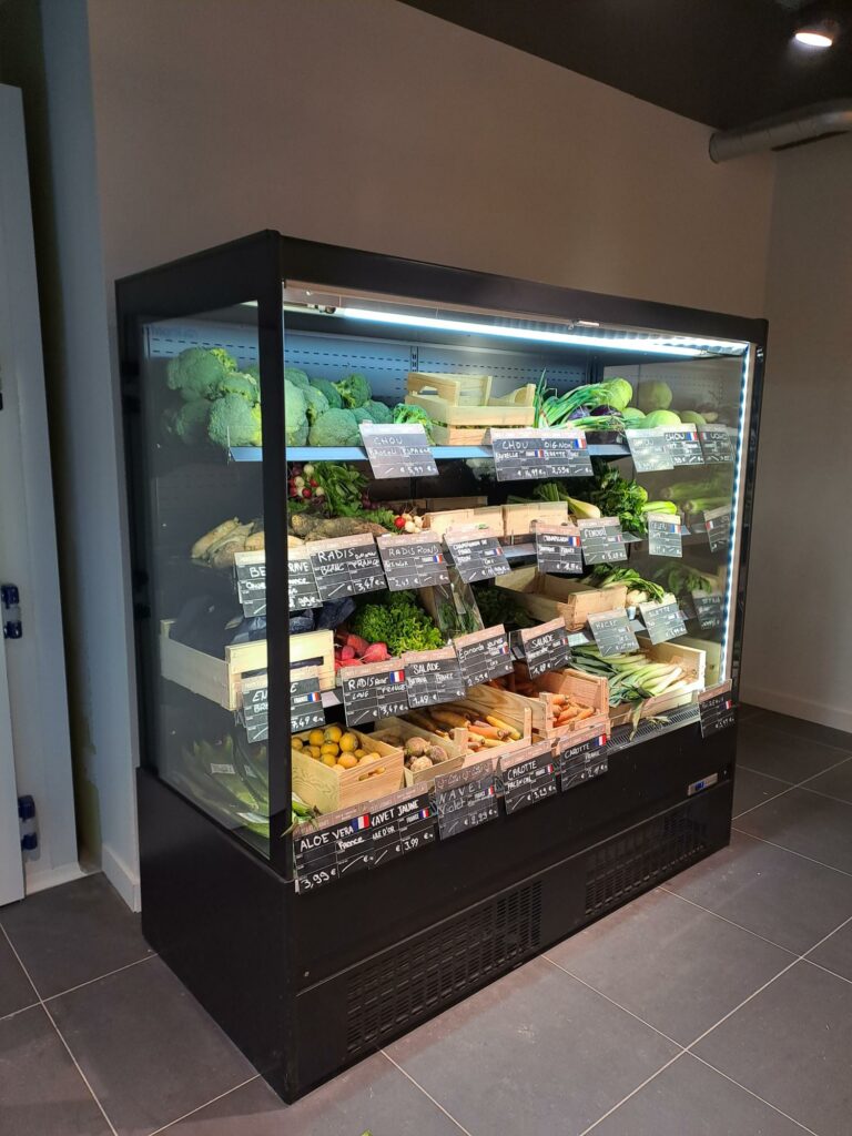 Vitrine réfrigérée fruits et légumes